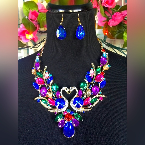 Gorgeous Blue Red Pink Peacock Rhinestone Statement Bib Necklace Crystal   New - Picture 5 of 8